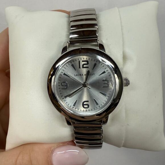 Laura Ashley Stainless Steel Back Japanese Movement Silver Bracelet Watch NWOT - Picture 1 of 4